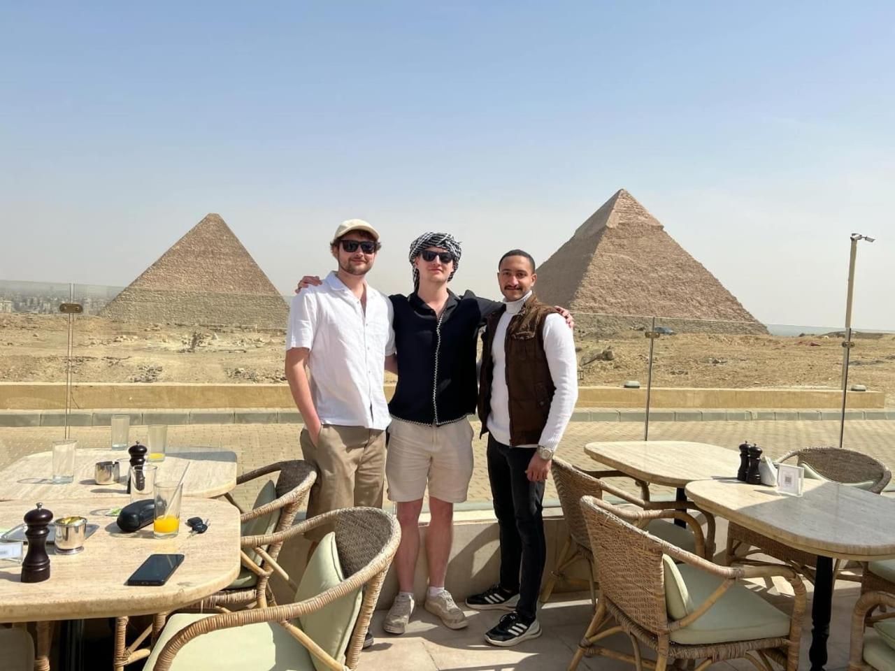 Hotel Pharaohs Pyramids Crypt Cairo