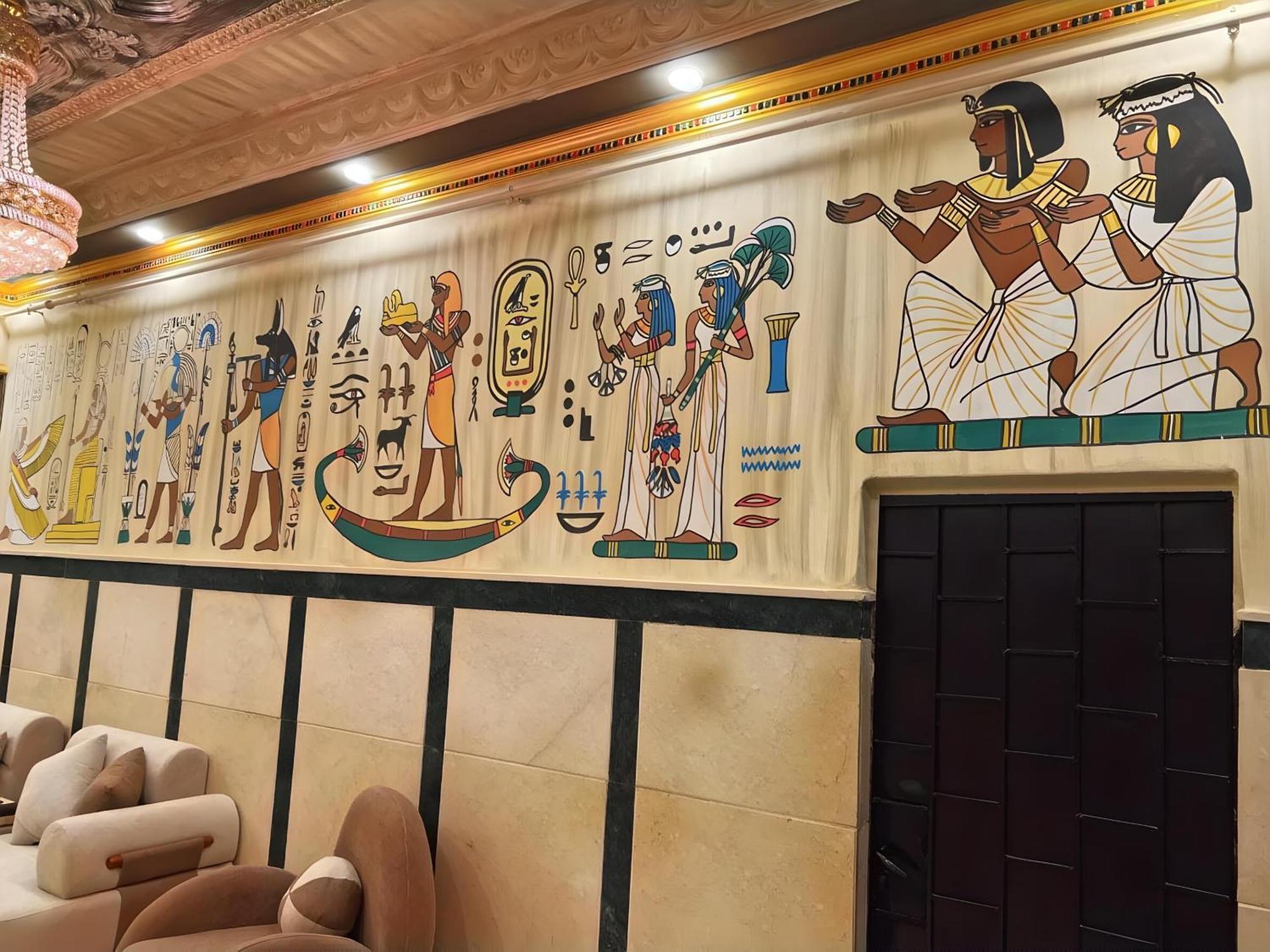 Pharaohs Pyramids Crypt 5*