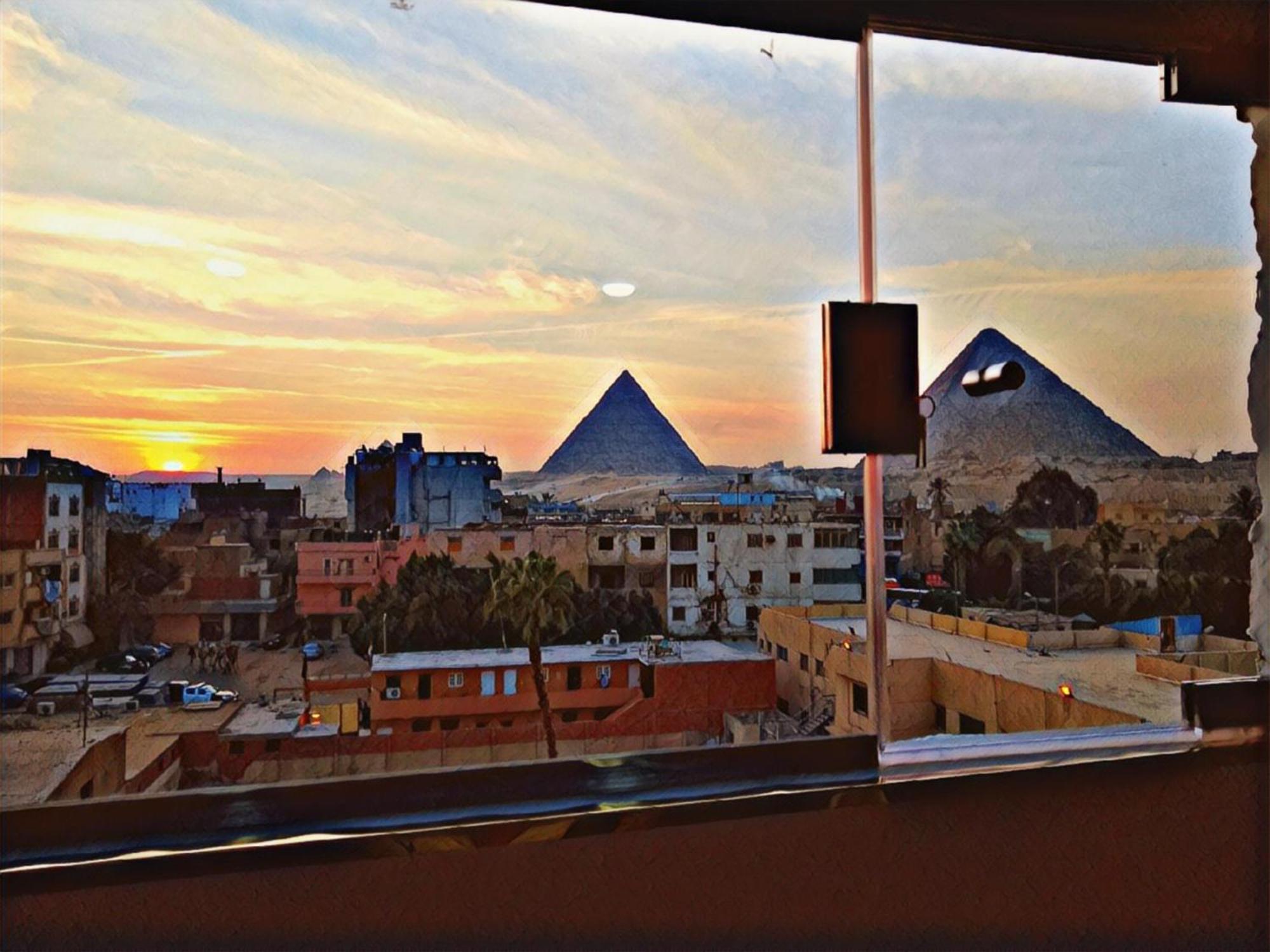 Pharaohs Pyramids Crypt Hotel 5*