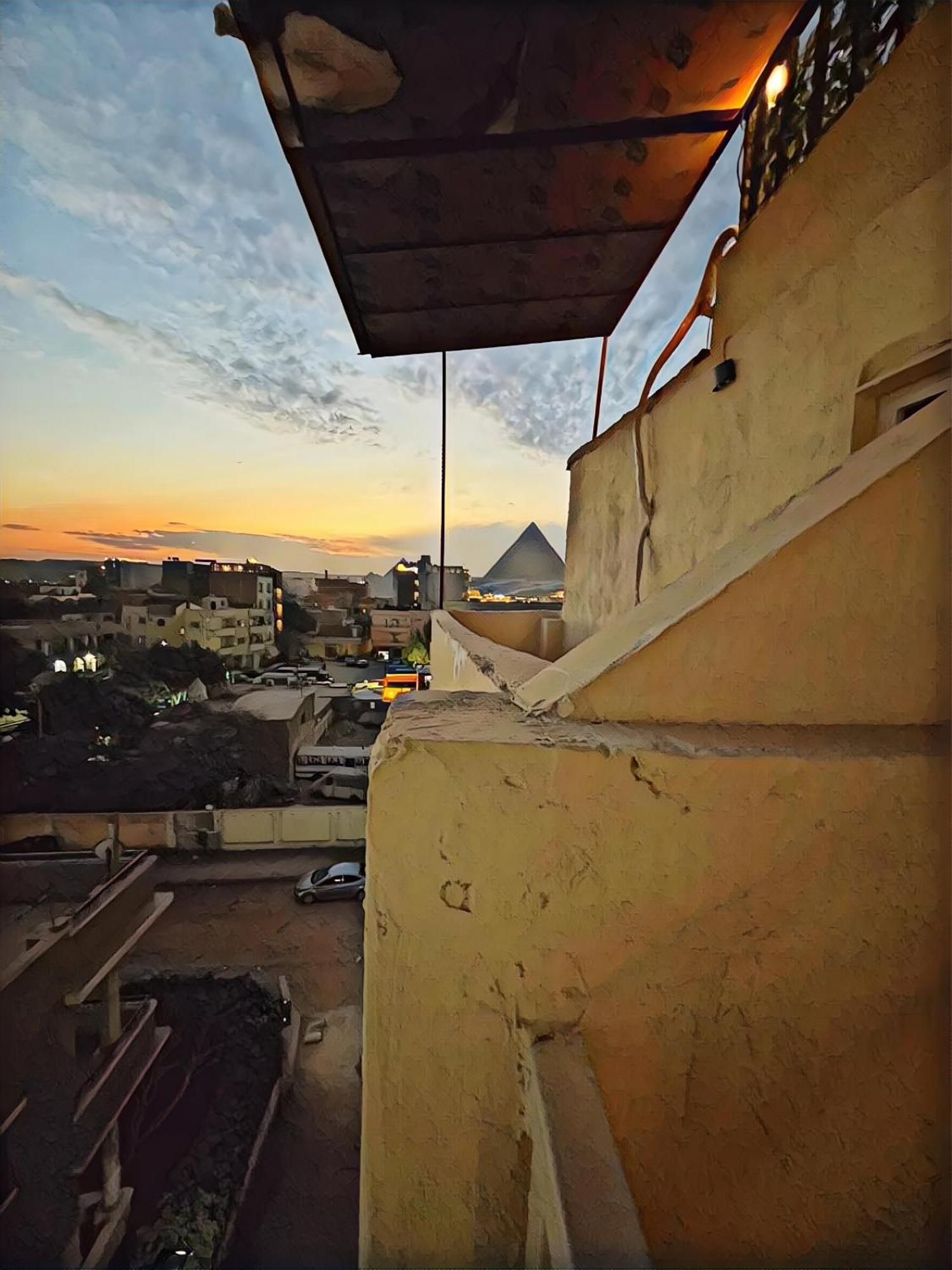 Hotel Pharaohs Pyramids Crypt 5*