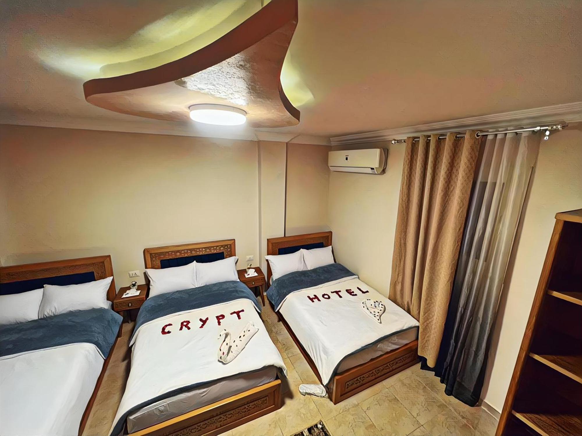 Hotel Pharaohs Pyramids Crypt 5*