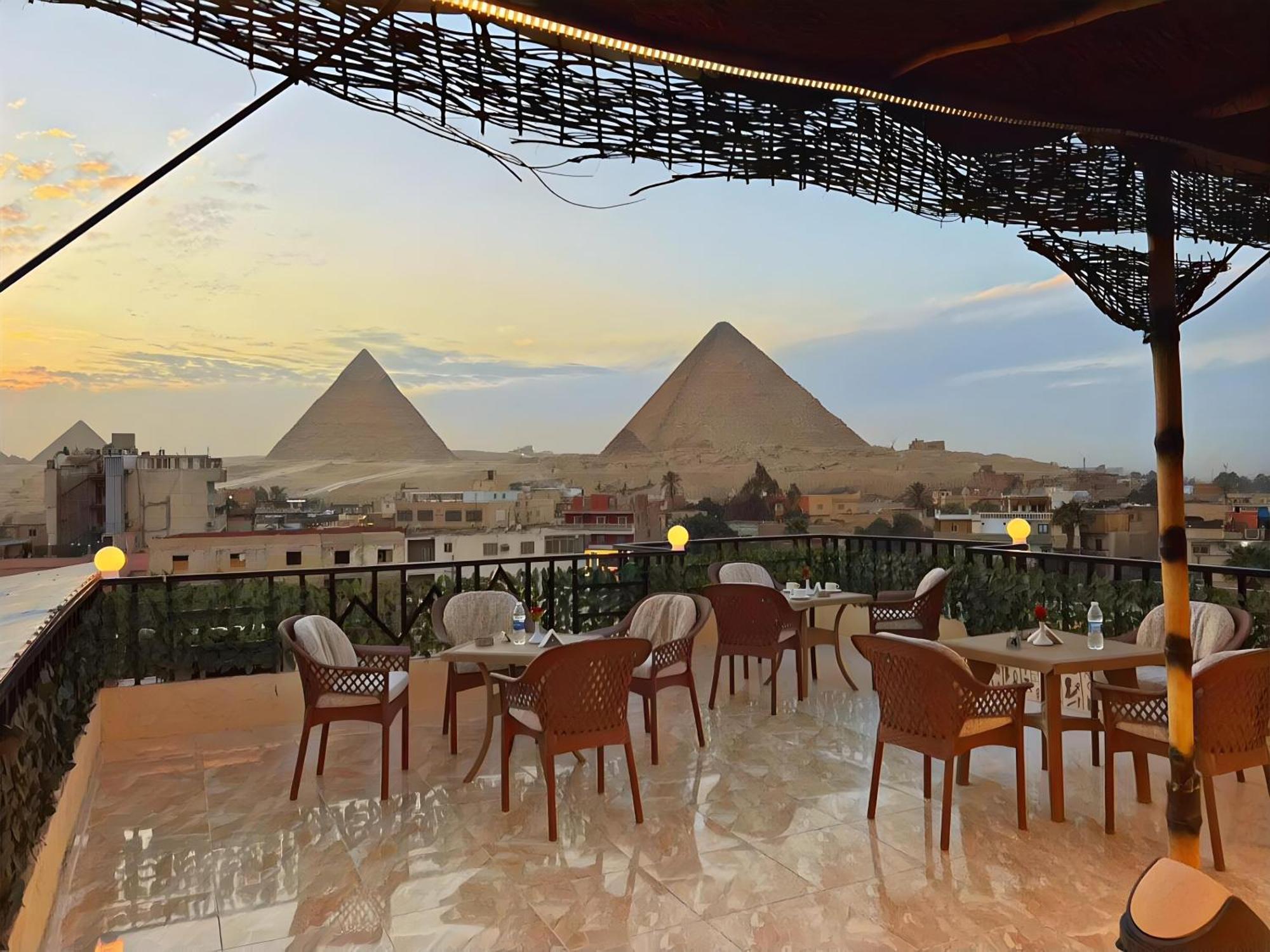 Pharaohs Pyramids Crypt 5*