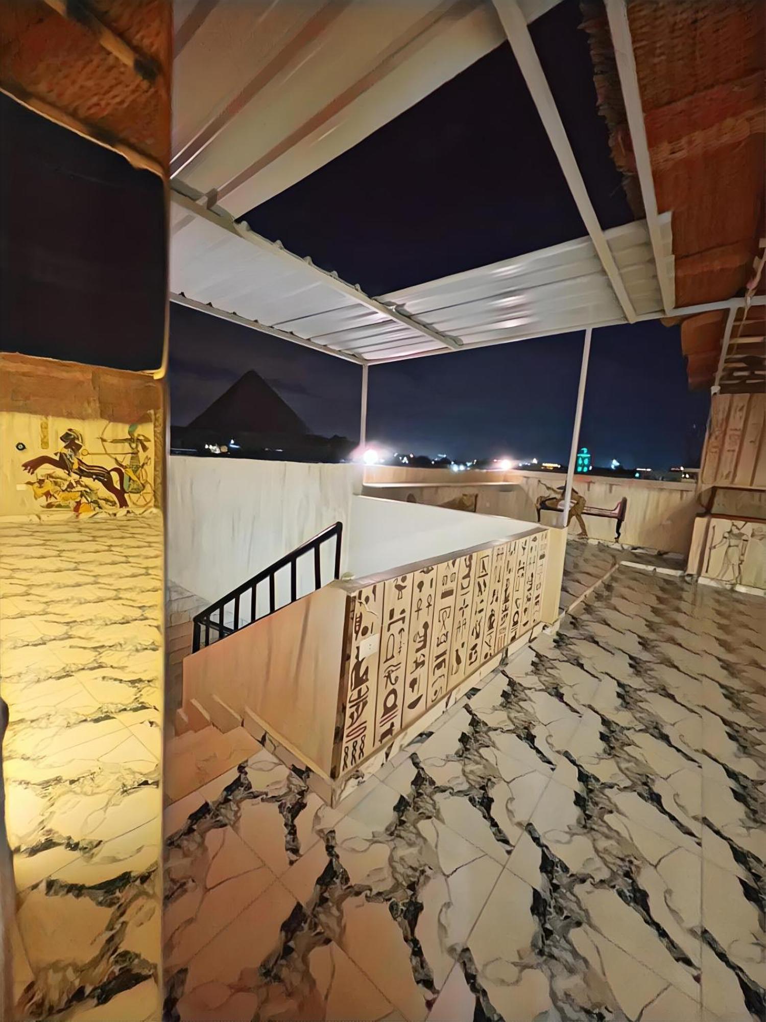 Hotel Pharaohs Pyramids Crypt Cairo